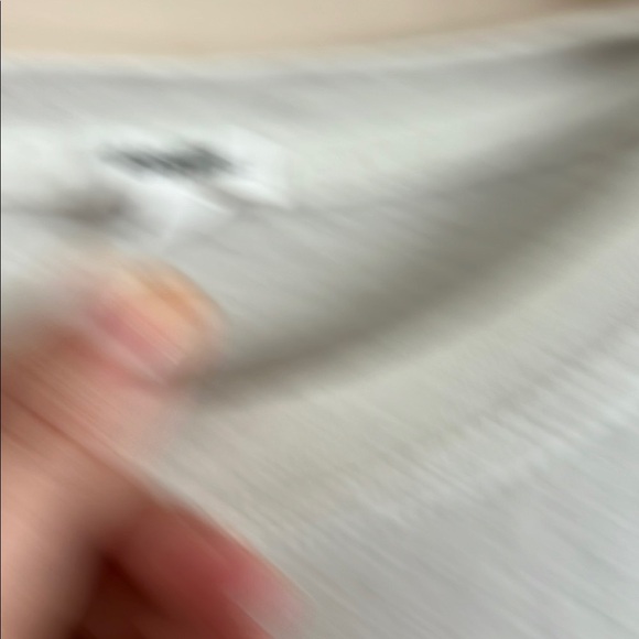 White Crop Graphic Short Sleeve Tee - Picture 3 of 6